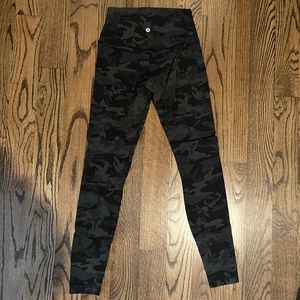 Lululemon Leggings *like new*